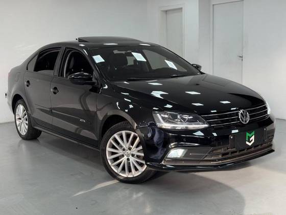 VOLKSWAGEN JETTA 1.4 16V TSI COMFORTLINE GASOLINA 4P TIPTRONIC VOLKSWAGEN JETTA 1.4 16V TSI COMFORTLINE GASOLINA 4P TIPTRONIC